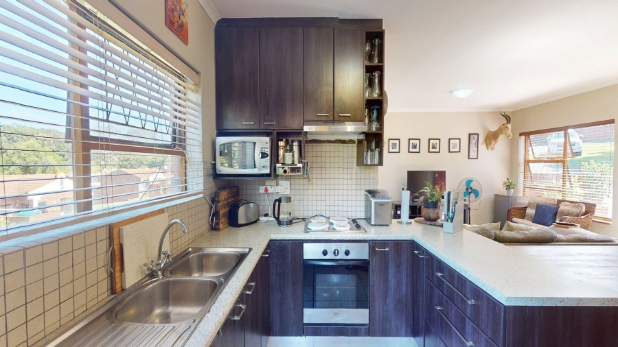 2 Bedroom Property for Sale in Kabega Park Eastern Cape